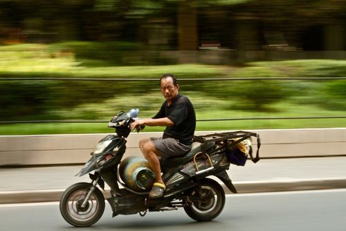 A Beginner's Guide to Renting and Driving a Motorbike in Phuket